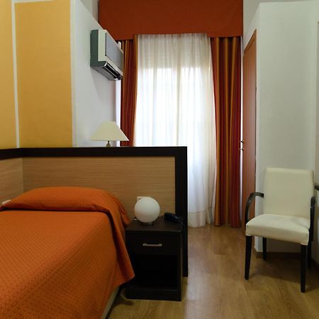 Albergo San Lorenzo Grosseto Kültér fotó